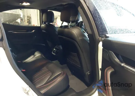 2016 Maserati Ghibli S z USA, uszkodzony, nr VIN ZAM57RSA2G1190802